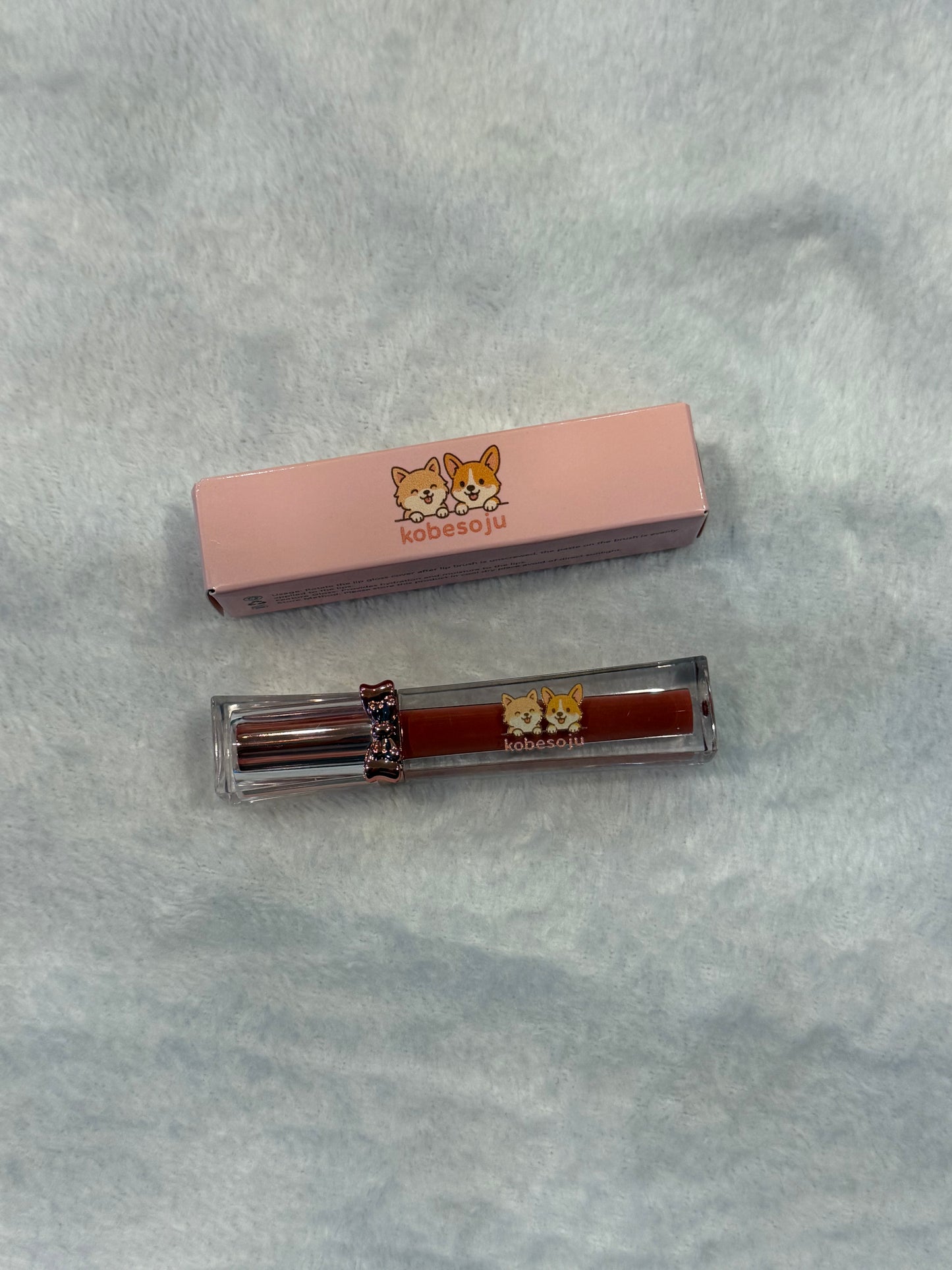 KOBESOJU: Pomchilicious Lip - GLOSS ✨