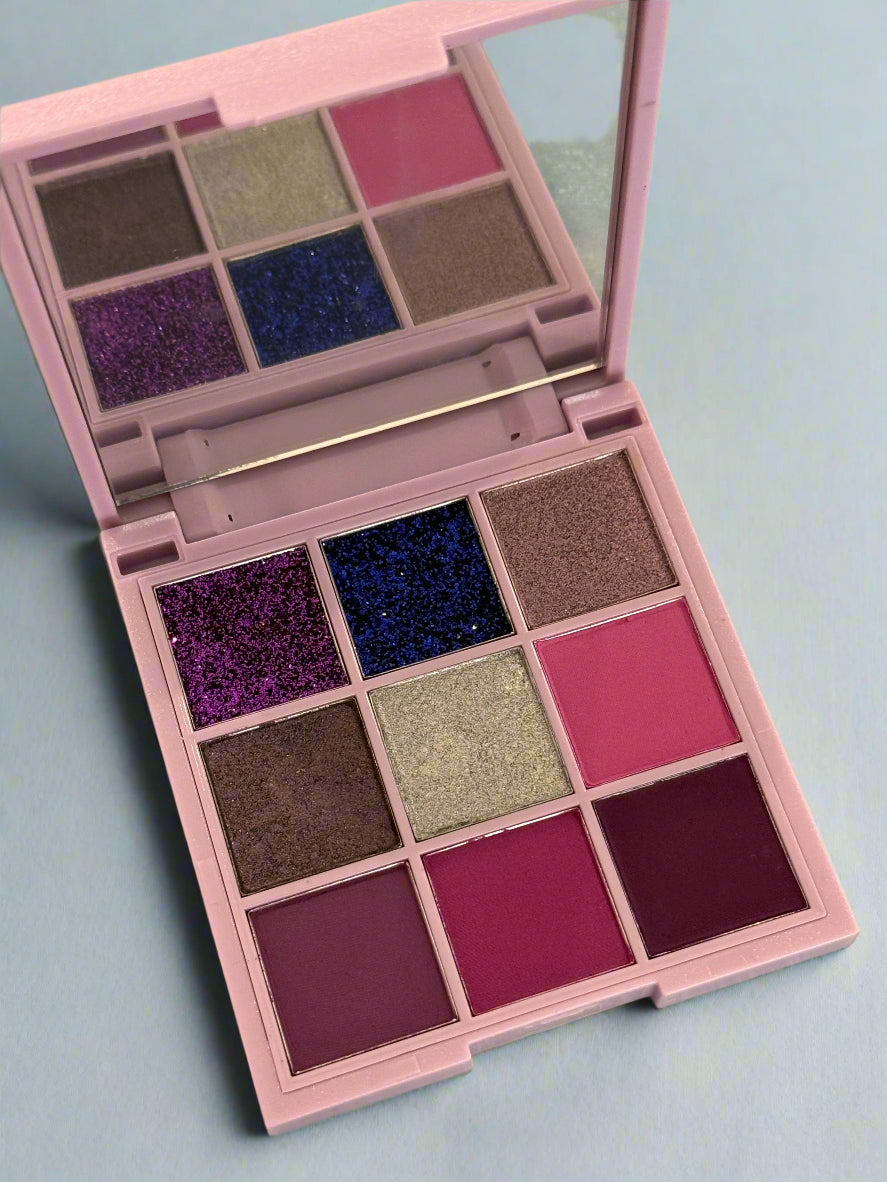 KOBESOJU: Fur-ple Spring Eyeshadow Palette 🌸💜