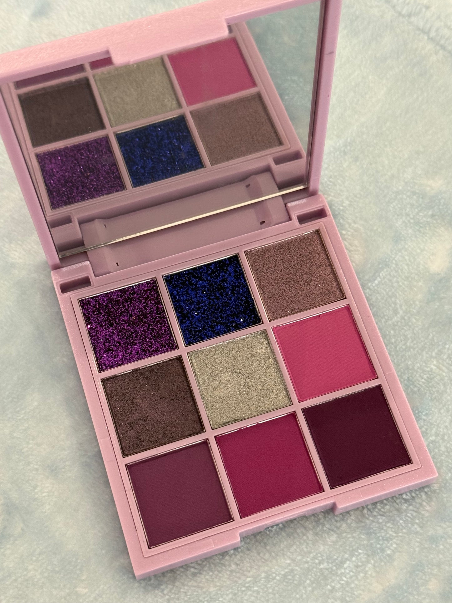 KOBESOJU: Fur-ple Spring Eyeshadow Palette 🌸💜